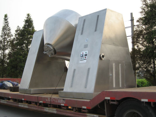 CE ISOChemicals dell'essiccatore di vuoto del cono del doppio del tamburo rotante 150-500kg/Batch che elabora la macchina dell'essiccazione sotto vuoto